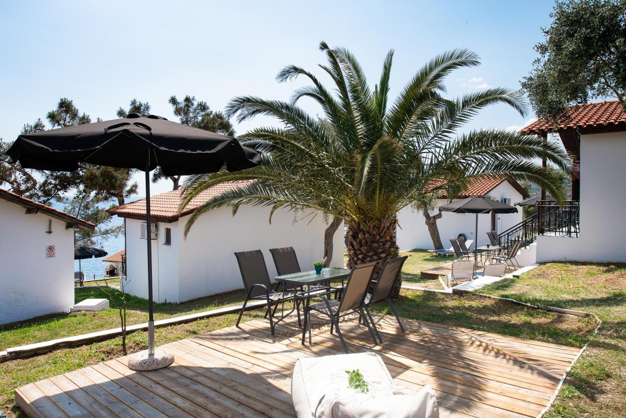 Acroterra - Easy Living Aparthotel Aliki  Bagian luar foto