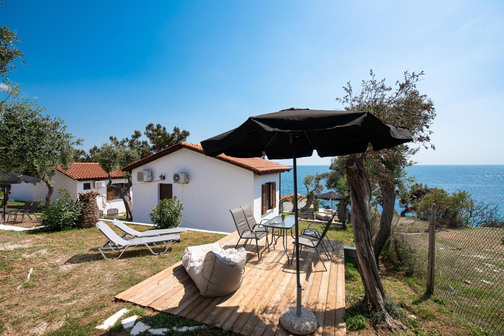 Acroterra - Easy Living Aparthotel Aliki  Bagian luar foto