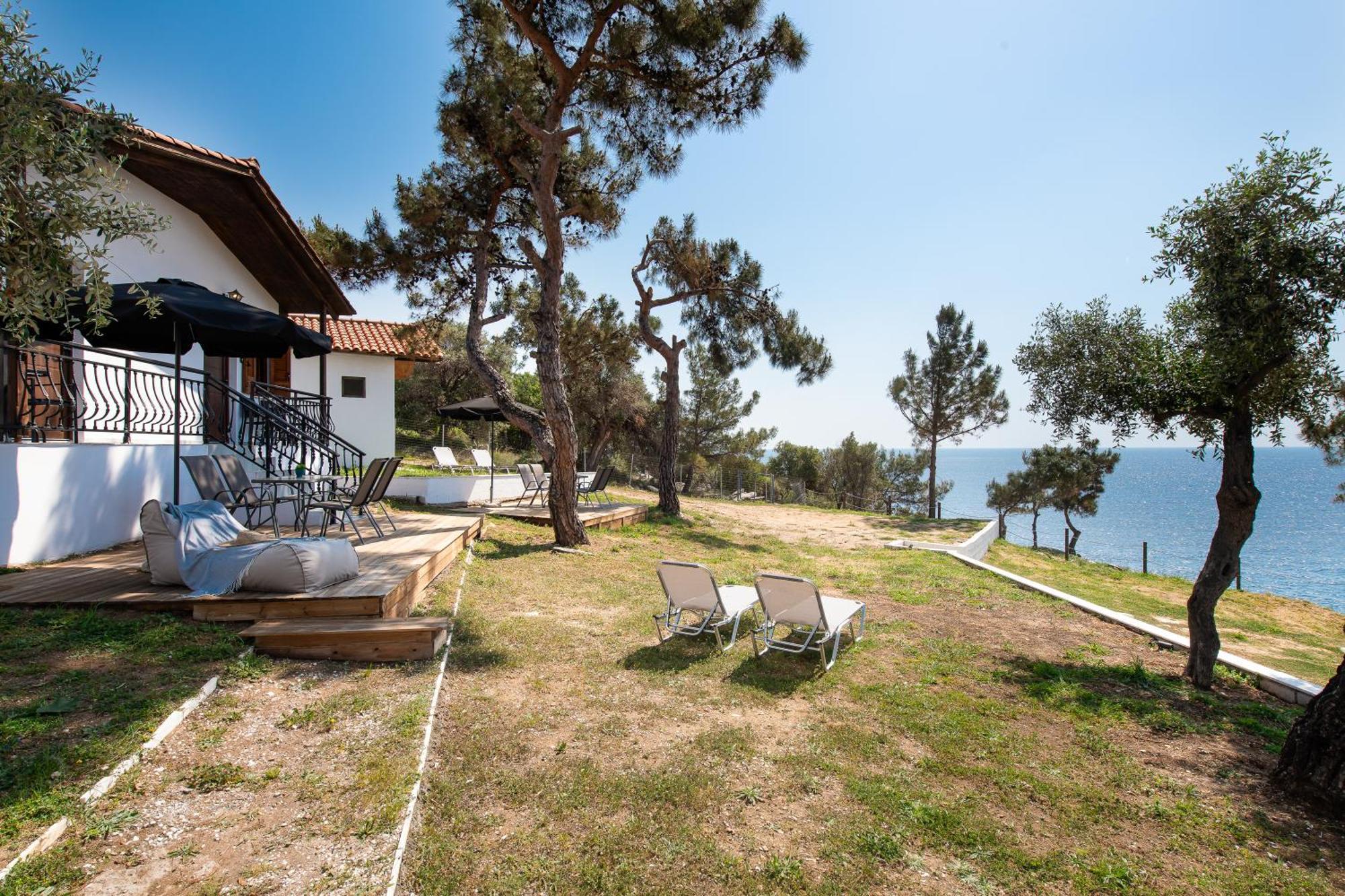 Acroterra - Easy Living Aparthotel Aliki  Bagian luar foto